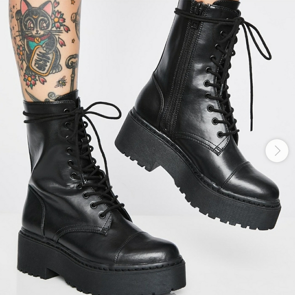 COPY - Dollskill current mood combat boots